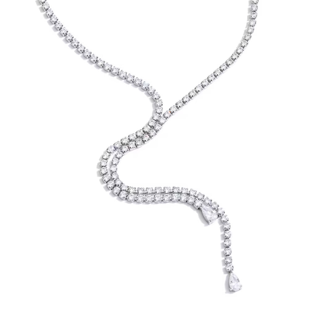 Nooré Drop Necklace