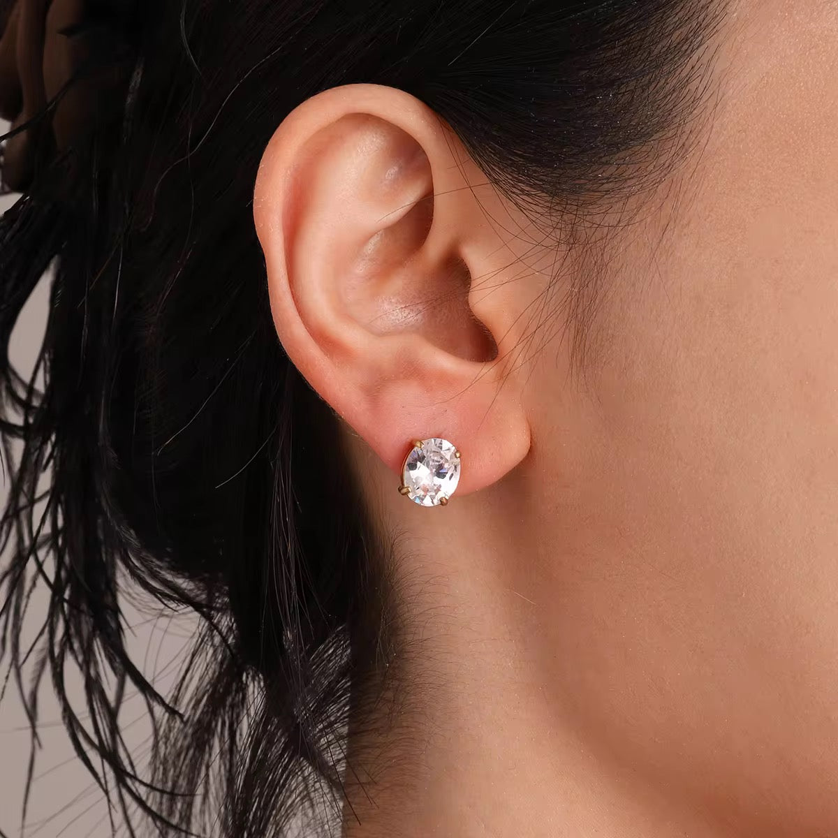 Sage studs