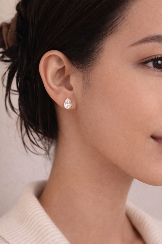 Lily studs